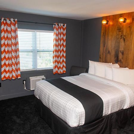 סיינט פיטרסברג Uptown Hotel St Pete מראה חיצוני תמונה