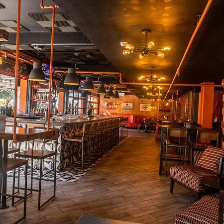 סיינט פיטרסברג Uptown Hotel St Pete מראה חיצוני תמונה