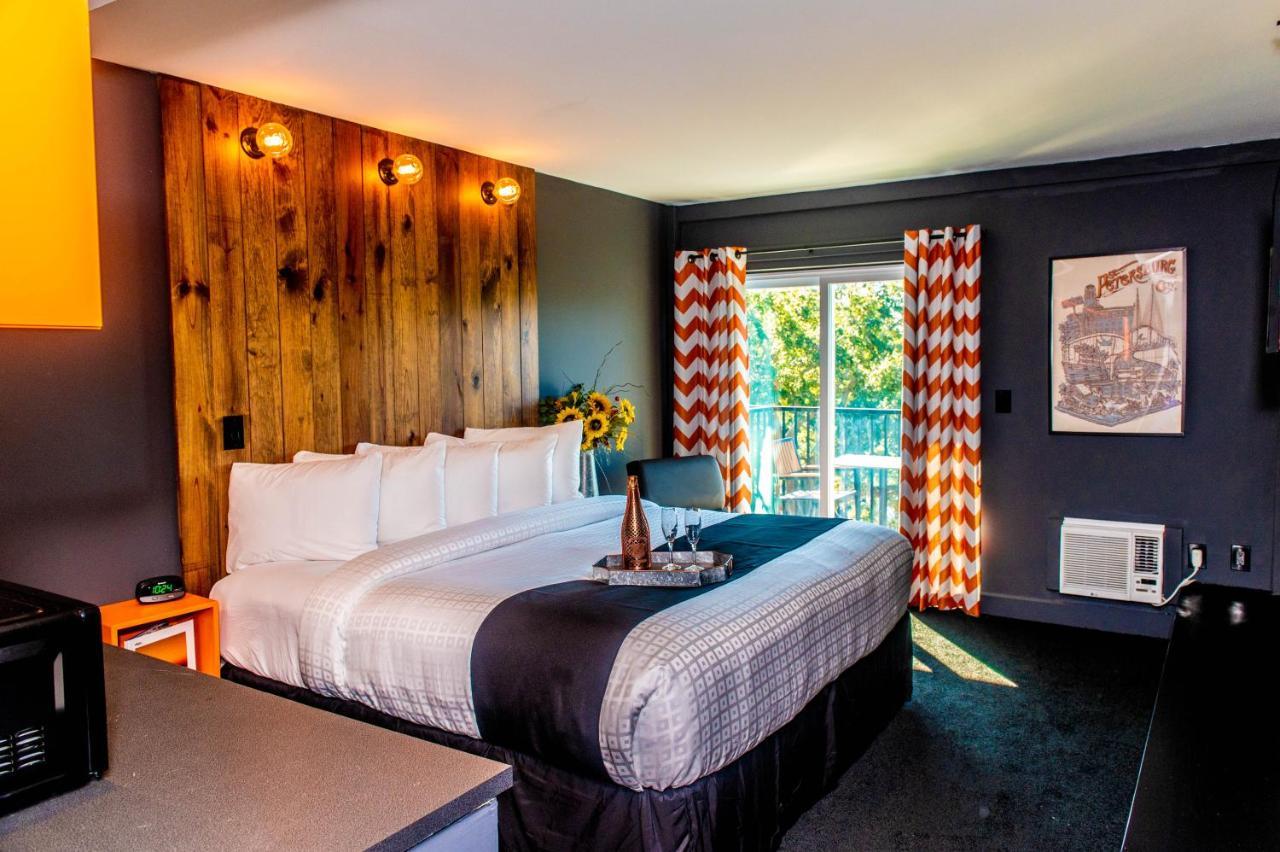 סיינט פיטרסברג Uptown Hotel St Pete מראה חיצוני תמונה